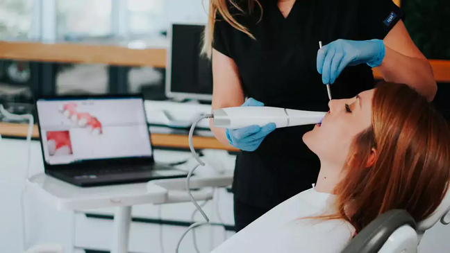 Slider image (8) WestDent Clinic Turkey